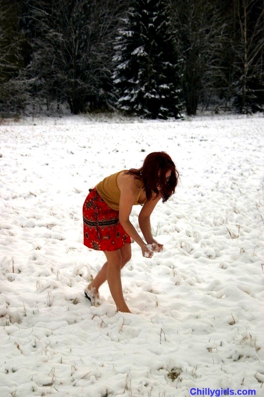 Chilly sml naked - 🧡 Босоногий образ жизни зимой 3.